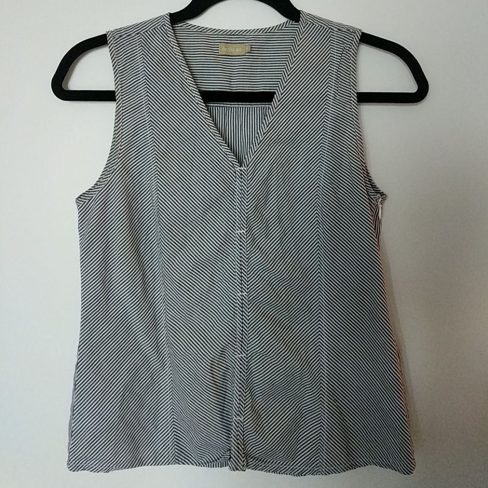 Navy/white striped sleeveless blouse